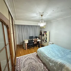 In Baku 107.0 m² apartment is for sale - Image 8
