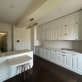 In Baku 110.0 m² apartment is for rent - Image 8