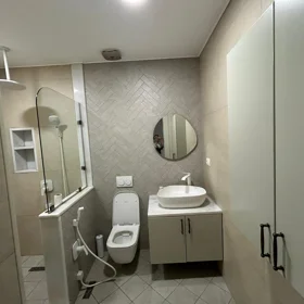 In Baku 110.0 m² apartment is for rent - Image 10