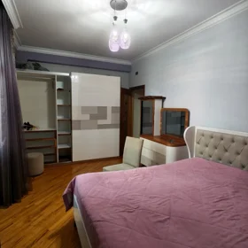 In Baku 128.0 m² apartment is for rent - Image 9
