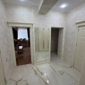 In Baku 75.0 m² apartment is for rent - Image 2