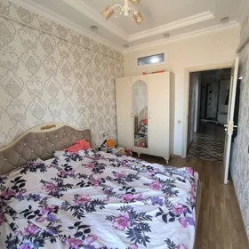 In Baku 90.0 m² apartment is for rent - Image 3