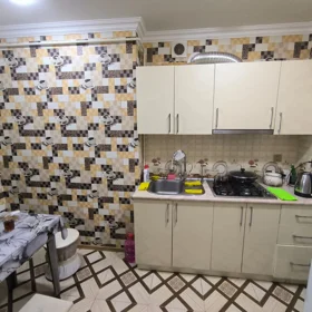 In Baku 90.0 m² apartment is for rent - Image 7