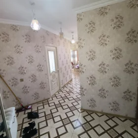 In Baku 90.0 m² apartment is for rent - Image 9