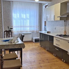 In Khirdalan 95.0 m² apartment is for rent - Image 2
