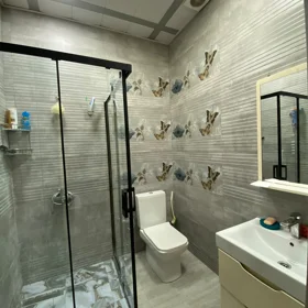 In Baku 90.0 m² apartment is for rent - Image 2