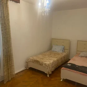In Baku 60.0 m² apartment is for rent - Image 4