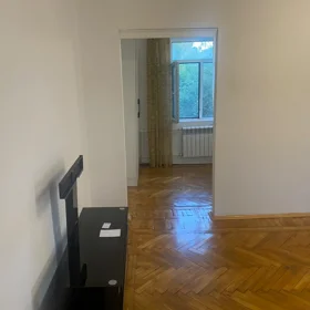 In Baku 60.0 m² apartment is for rent - Image 5