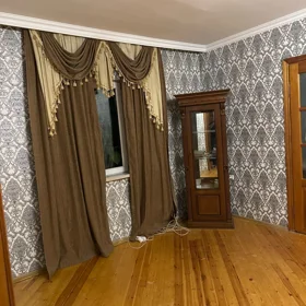 In Baku 100.0 m² house with 3.0 rooms is for rent - Image 5