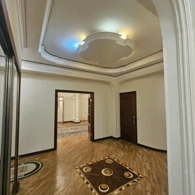In Binəqədi rayonu 150.0 m² apartment is for rent - Image 9