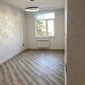 In Khirdalan 75.0 m² apartment is for sale - Image 3
