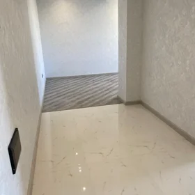 In Khirdalan 75.0 m² apartment is for sale - Image 4