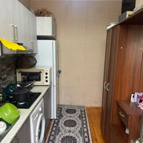 In Baku 85.0 m² house with 2.0 rooms is for sale - Image 2
