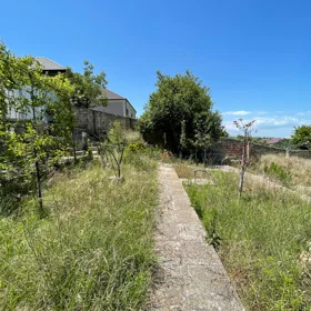 In nan 140.0 m² house with 5.0 rooms is for sale - Image 3