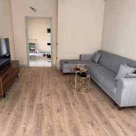 In Binəqədi rayonu 165.0 m² apartment is for rent - Image 5