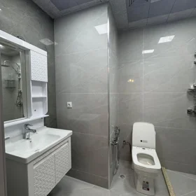 In Baku 45.0 m² apartment is for rent - Image 2
