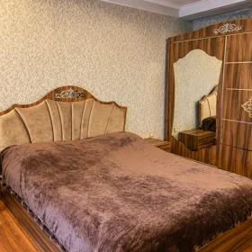 In Baku 80.0 m² apartment is for rent - Image 3