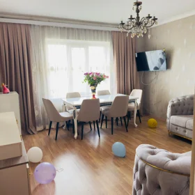 In Baku 75.0 m² apartment is for sale - Image 2