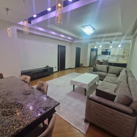 In Baku 130.0 m² apartment is for rent - Image 3