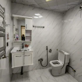In Khirdalan 60.0 m² apartment is for rent - Image 8