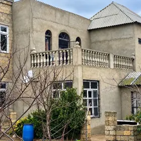 In nan 250.0 m² house with 6.0 rooms is for sale - Image 3