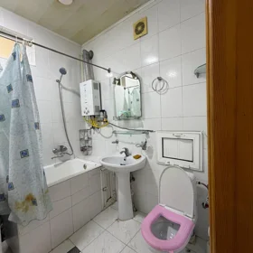 In Baku 50.0 m² apartment is for rent - Image 7