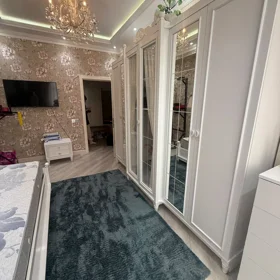 In Baku 175.0 m² apartment is for rent - Image 6