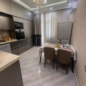 In Baku 175.0 m² apartment is for rent - Image 10