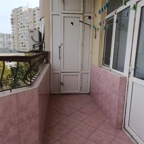 In Baku 74.0 m² apartment is for sale - Image 2