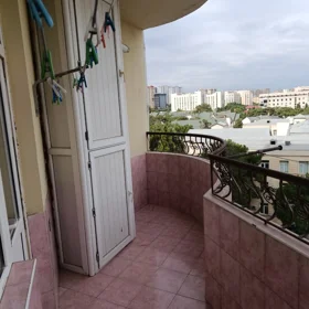 In Baku 74.0 m² apartment is for sale - Image 10