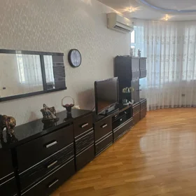 In Baku 100.0 m² apartment is for rent - Image 8
