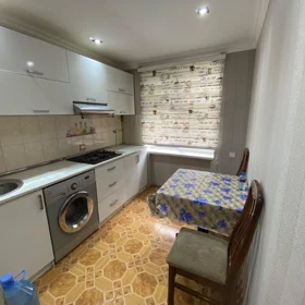 In Baku 60.0 m² apartment is for rent - Image 4