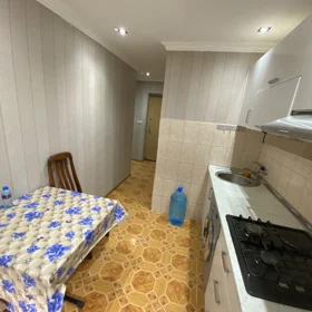 In Baku 60.0 m² apartment is for rent - Image 6