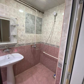 In Baku 60.0 m² apartment is for rent - Image 7