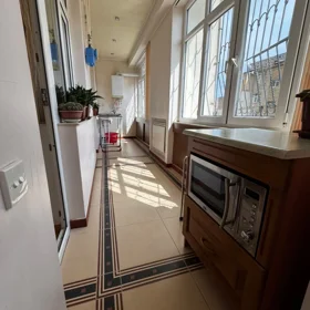 In Baku 150.0 m² apartment is for rent - Image 2