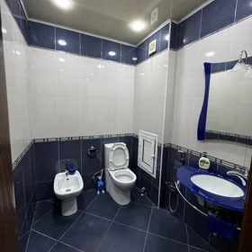 In Baku 150.0 m² apartment is for rent - Image 8