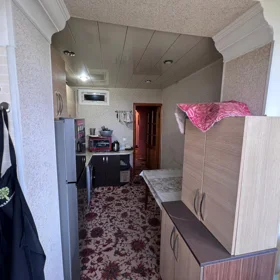 In Baku 95.0 m² apartment is for sale - Image 2