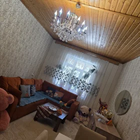 In Baku 90.0 m² house with 3.0 rooms is for rent - Image 2