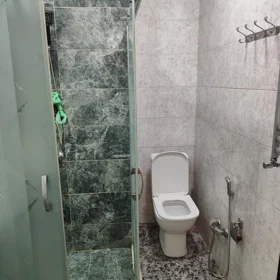 In Baku 60.0 m² apartment is for rent - Image 2