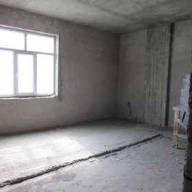 In Baku nan m² apartment is for sale - Image 4