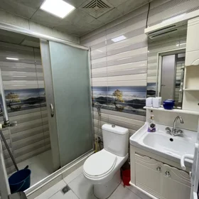 In Baku 60.0 m² apartment is for rent - Image 2