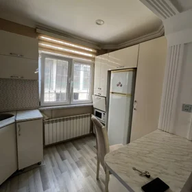 In Baku 60.0 m² apartment is for rent - Image 9