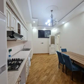 In Baku 80.0 m² apartment is for rent - Image 7