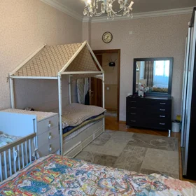 In Baku 120.0 m² apartment is for sale - Image 10