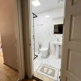 In Baku 100.0 m² apartment is for sale - Image 8