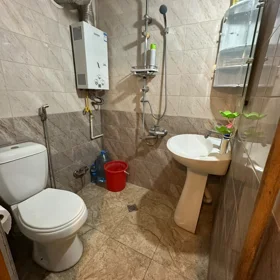 In Baku 60.0 m² apartment is for rent - Image 2