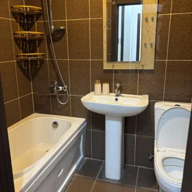 In Baku 45.0 m² apartment is for rent - Image 5