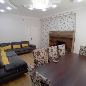 In Baku 112.0 m² apartment is for sale - Image 3