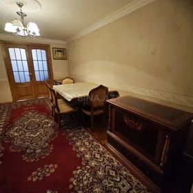 In Baku 100.0 m² apartment is for sale - Image 8