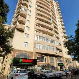 In Baku 73.0 m² apartment is for sale - Image 8